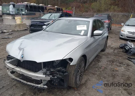 2019 BMW 530E xDrive Iperformance from USA, damaged, VIN WBAJB1C59KB375935